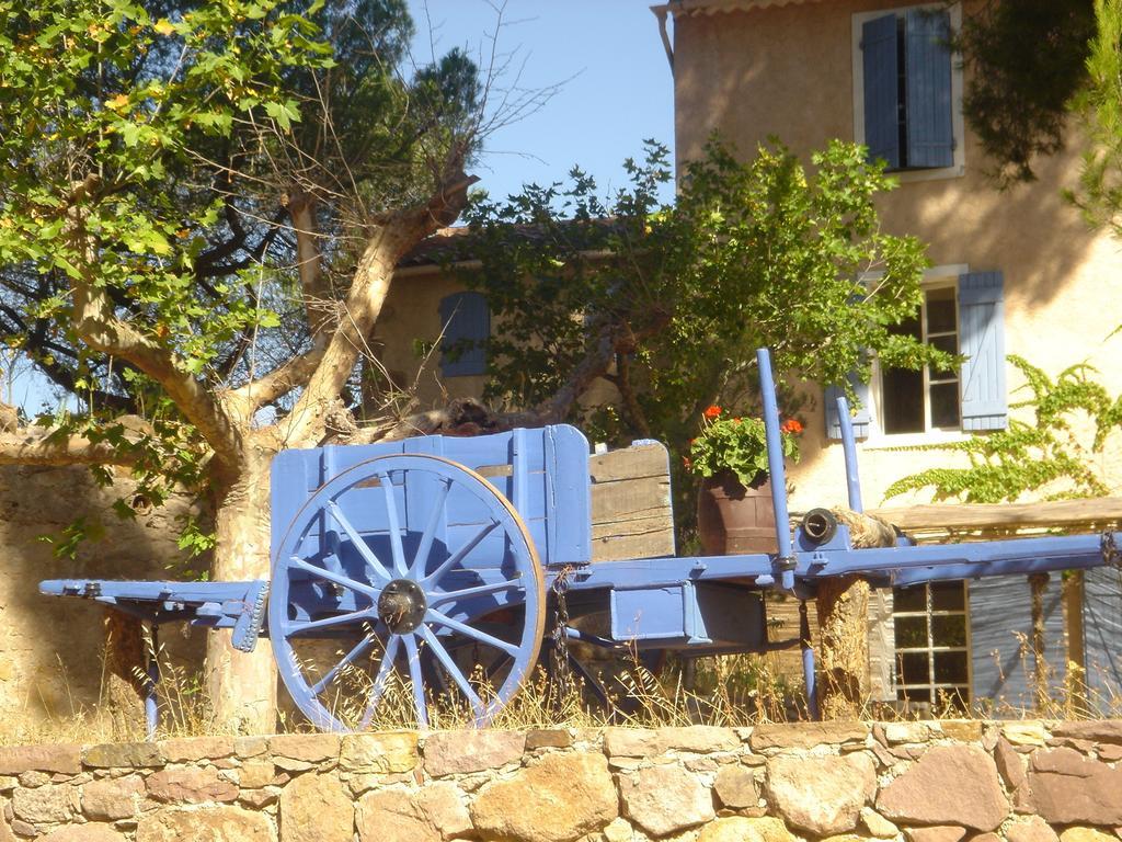 Domaine De Sigalous * La Crau